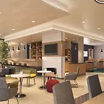 Express - - Hauptbahnhof By Ihg Hotel