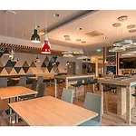 Hotel Express - - Hauptbahnhof By Ihg