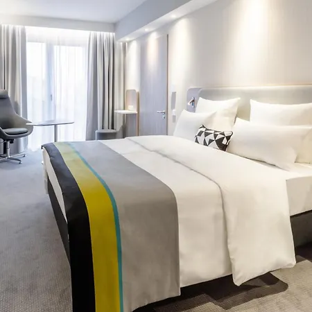 Express - - Hauptbahnhof By Ihg 酒店 3*