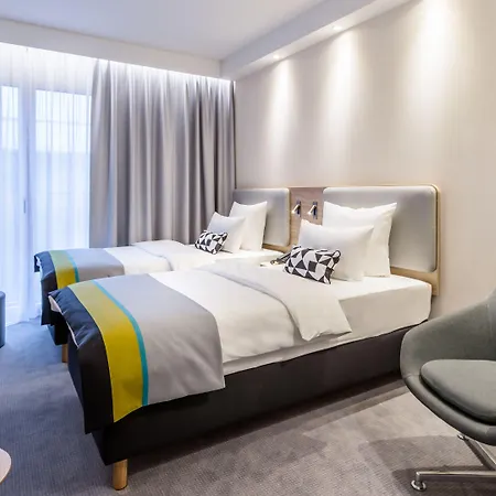 Express - - Hauptbahnhof By Ihg 伍珀塔尔