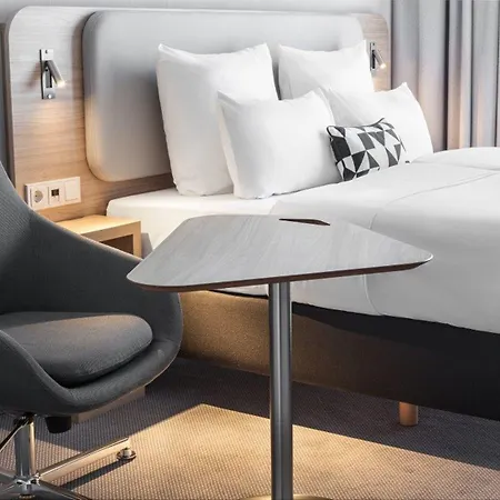 Express - - Hauptbahnhof By Ihg Hotel