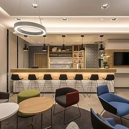 Express - - Hauptbahnhof By Ihg