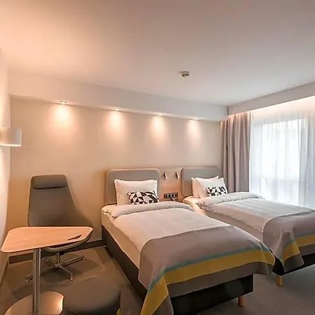 Express - - Hauptbahnhof By Ihg