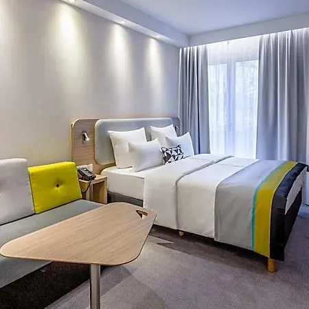 Express - - Hauptbahnhof By Ihg Hotel