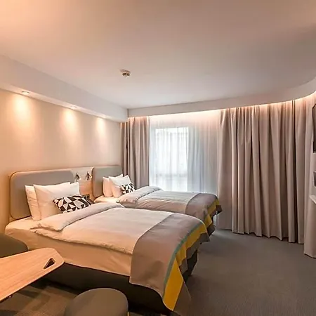 Express - - Hauptbahnhof By Ihg Hotel
