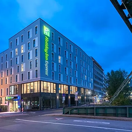 Express - - Hauptbahnhof By Ihg