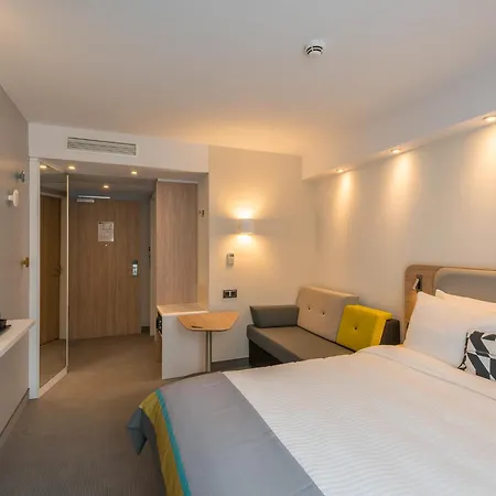 Express - - Hauptbahnhof By Ihg 3* Wuppertal