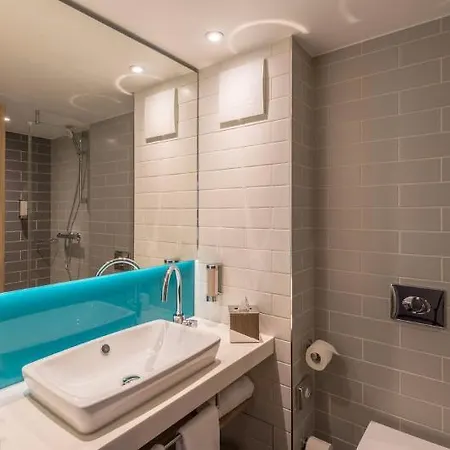 Express - - Hauptbahnhof By Ihg Hotel