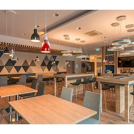 酒店 Express - - Hauptbahnhof By Ihg