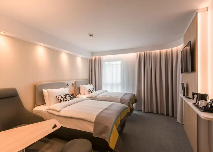 Express - - Hauptbahnhof By Ihg 3*