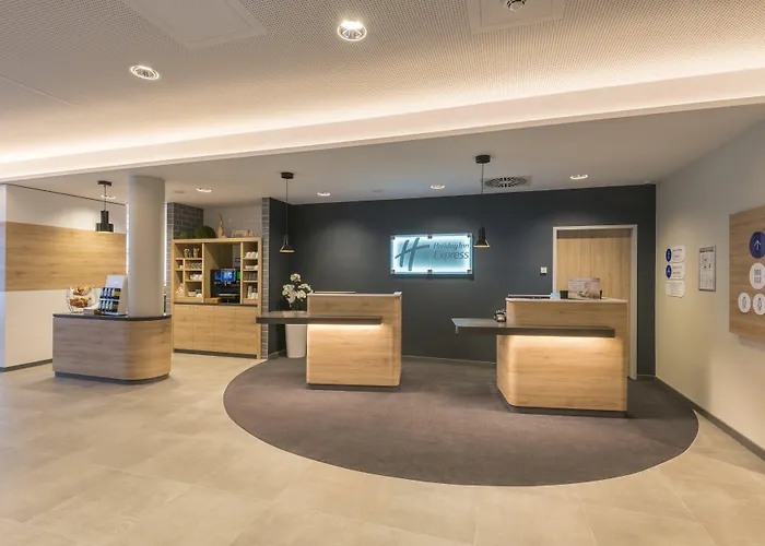 Express - - Hauptbahnhof By Ihg Hotel 3*