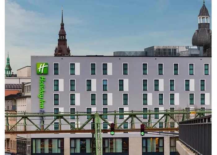 Express - - Hauptbahnhof By Ihg מלון 3*