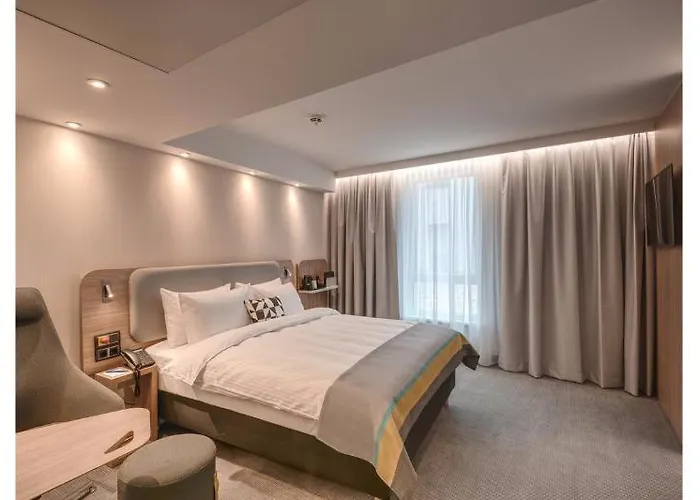 Hotel Express - - Hauptbahnhof By Ihg 3*