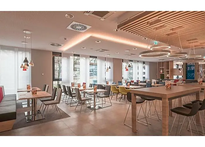 Express - - Hauptbahnhof By Ihg Hotel Wuppertal